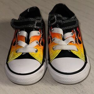 CONVERSE FLAMES BABY SHOES